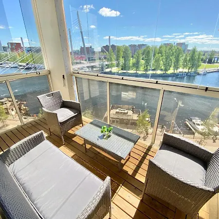 City Home Finland Laukontori - Lake And City View, Own Sauna, One Bedroom, Furnished Balcony And Great Location Lägenhet *