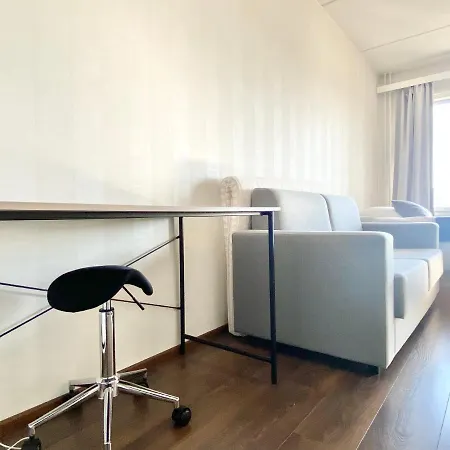 Daire City Home Finland Laukontori - Lake And City View, Own Sauna, One Bedroom, Furnished Balcony And Great Location Tampere